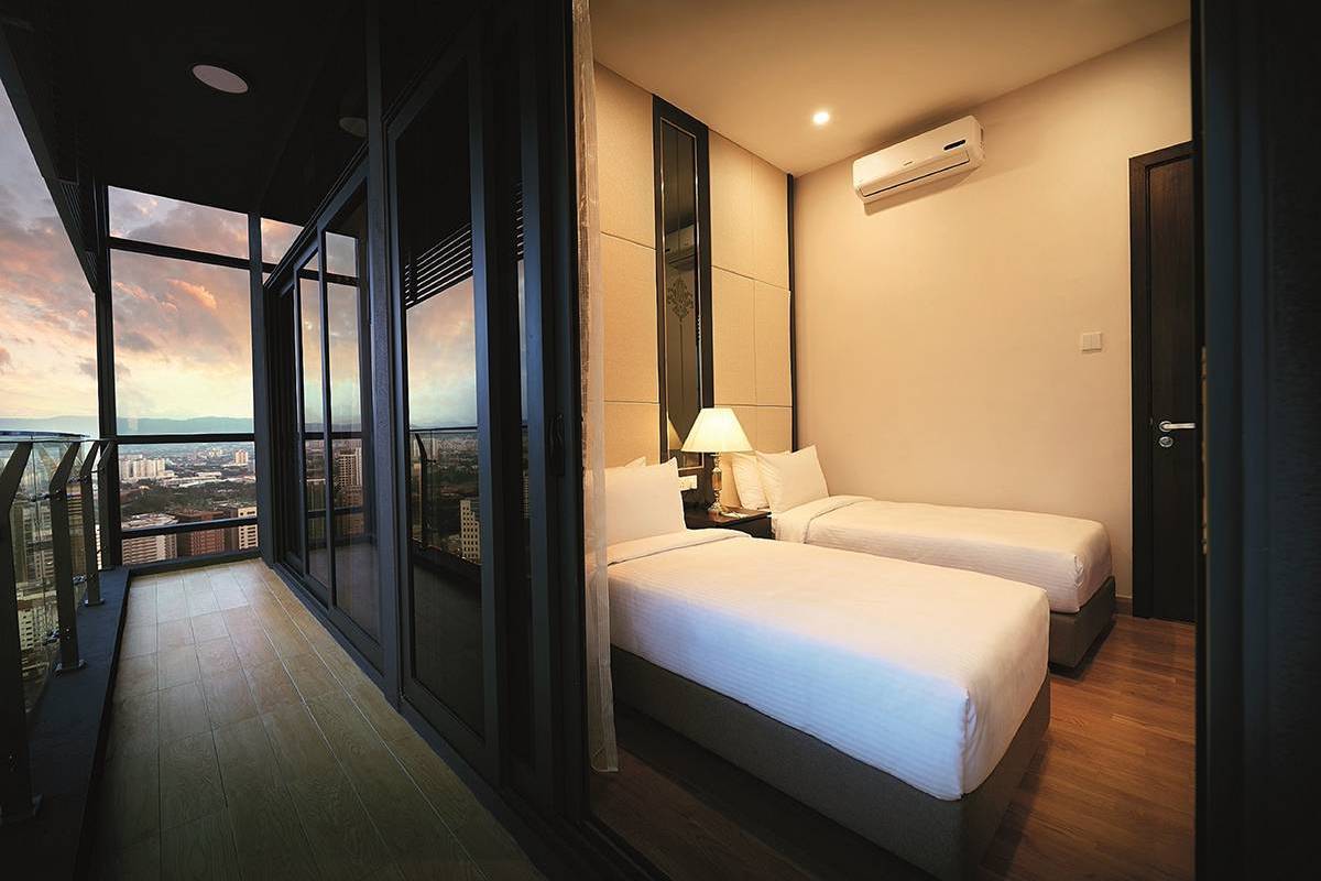 尊选双卧公寓套房 - 武吉免登帝盛服务式公寓 奢华的双卧高级套房，是您在吉隆坡工作游玩的舒适、奢华之选