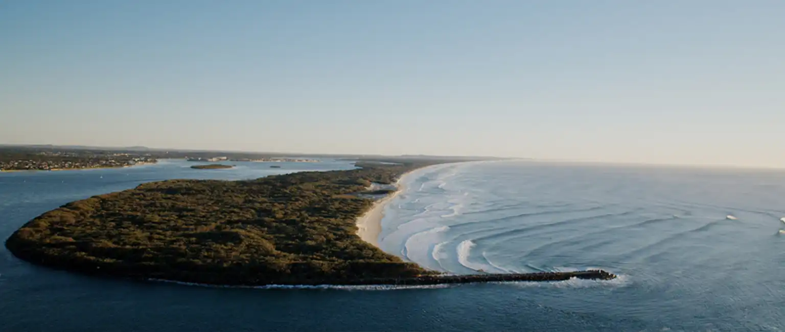 7 of the Best Beaches Close to Brisbane for Your Next Staycation