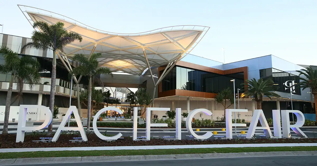 shopping pacific fair