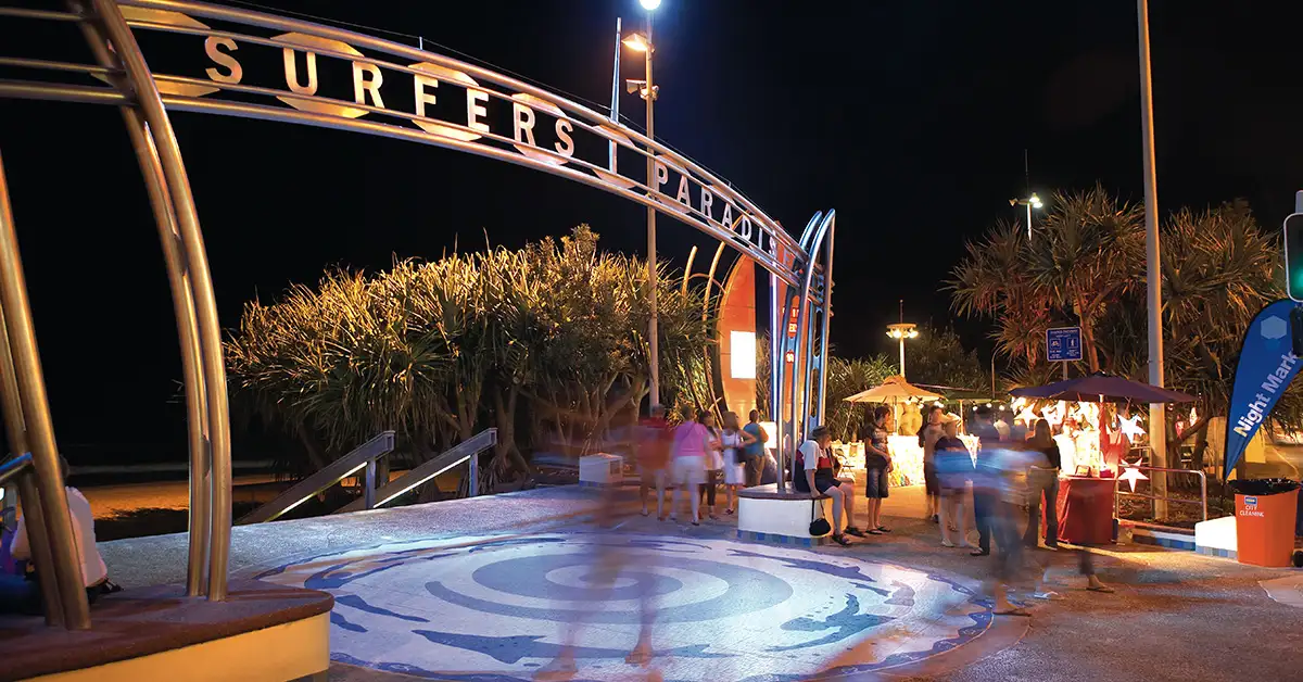 surfers paradise beach markets