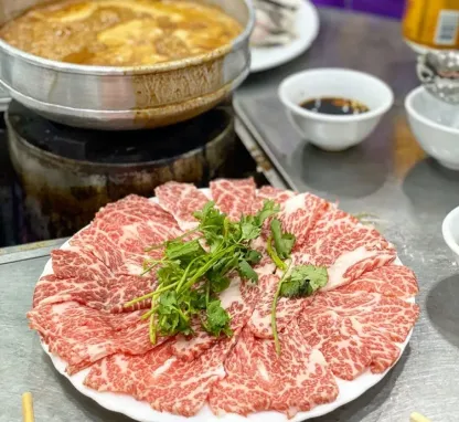 Fong Wing Kee Hot Pot Restaurant