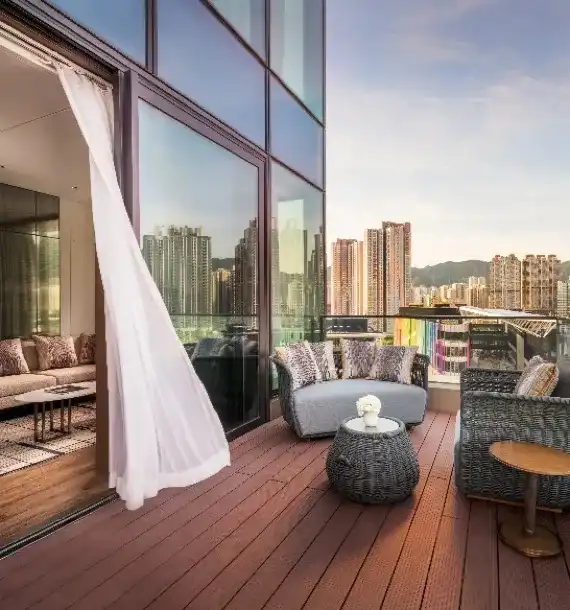 Executive Balcony Suite