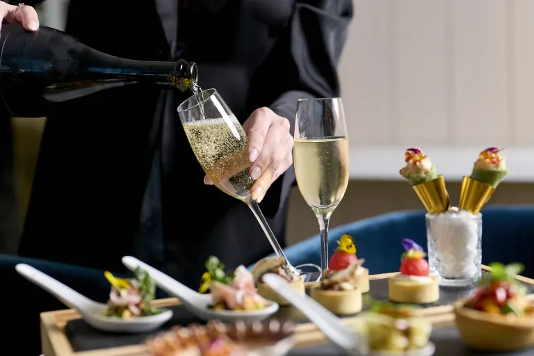 Cabaret-style meeting room set up at Dorsett Melbourne.