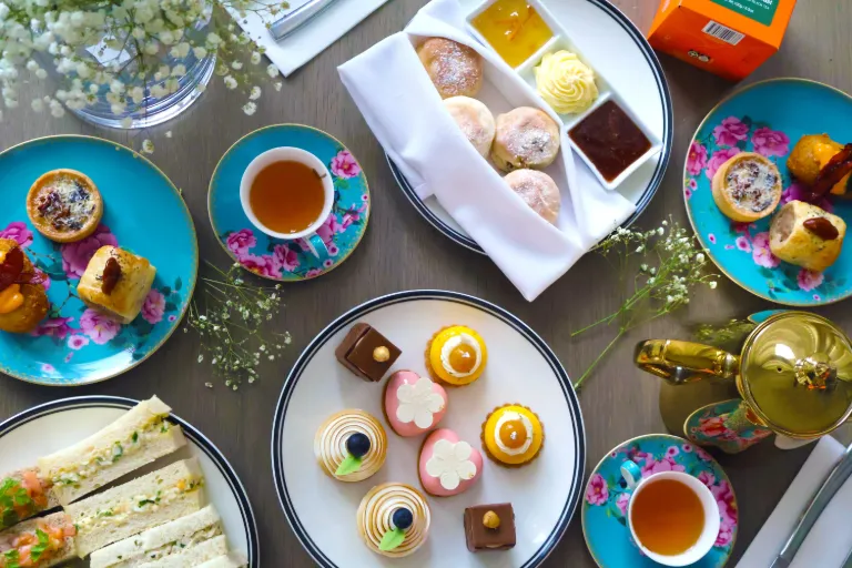 Mother's Day by Dorsett Melbourne x T6 Pâtisserie