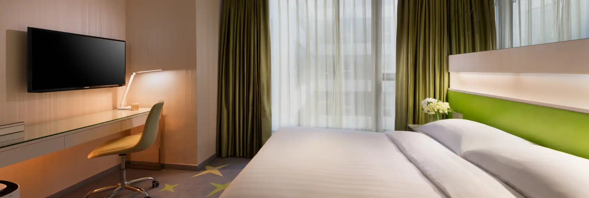 Flexible Extended Stay Package (7-27 nights)