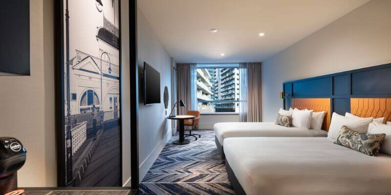 Dorsett Melbourne hotel room