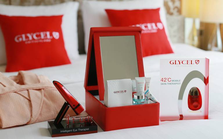 香港湾仔帝盛酒店携手瑞士高端护肤品牌GLYCEL 推出GLYCEL尊贵美研主题套房