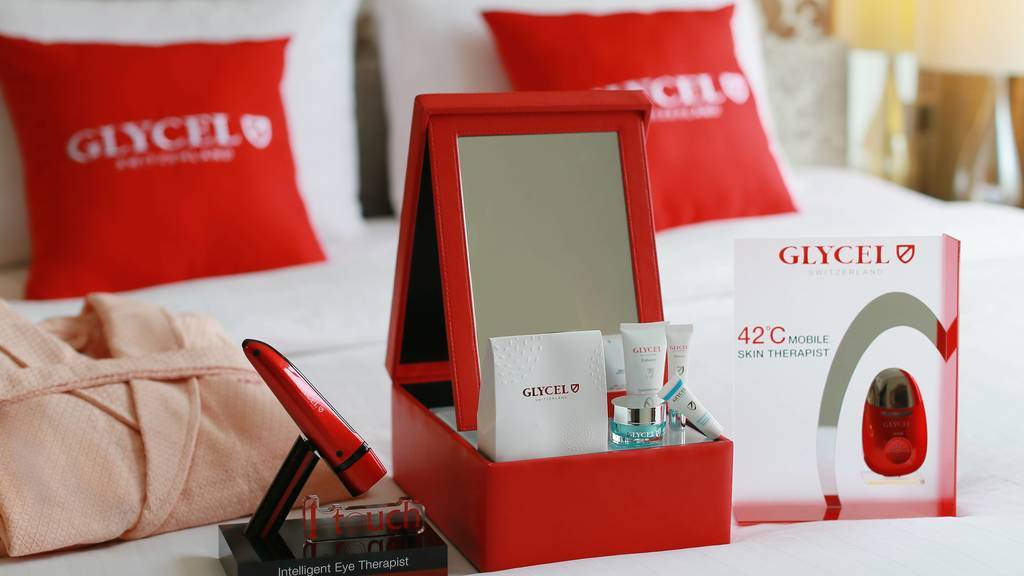 香港灣仔帝盛酒店與瑞士護膚品牌GLYCEL攜手推出GLYCEL尊貴美妍主題套房