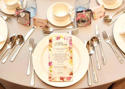 Inspired Wedding at Dorsett Putrajaya (table set-up) Generic table set-up at Dorsett Putrajaya for a great wedding