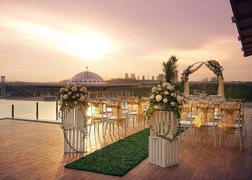 Inspired Wedding at Dorsett Putrajaya (Sunset ROM by the pool -1) ROM by the pool with the sunset horizon as backdrop